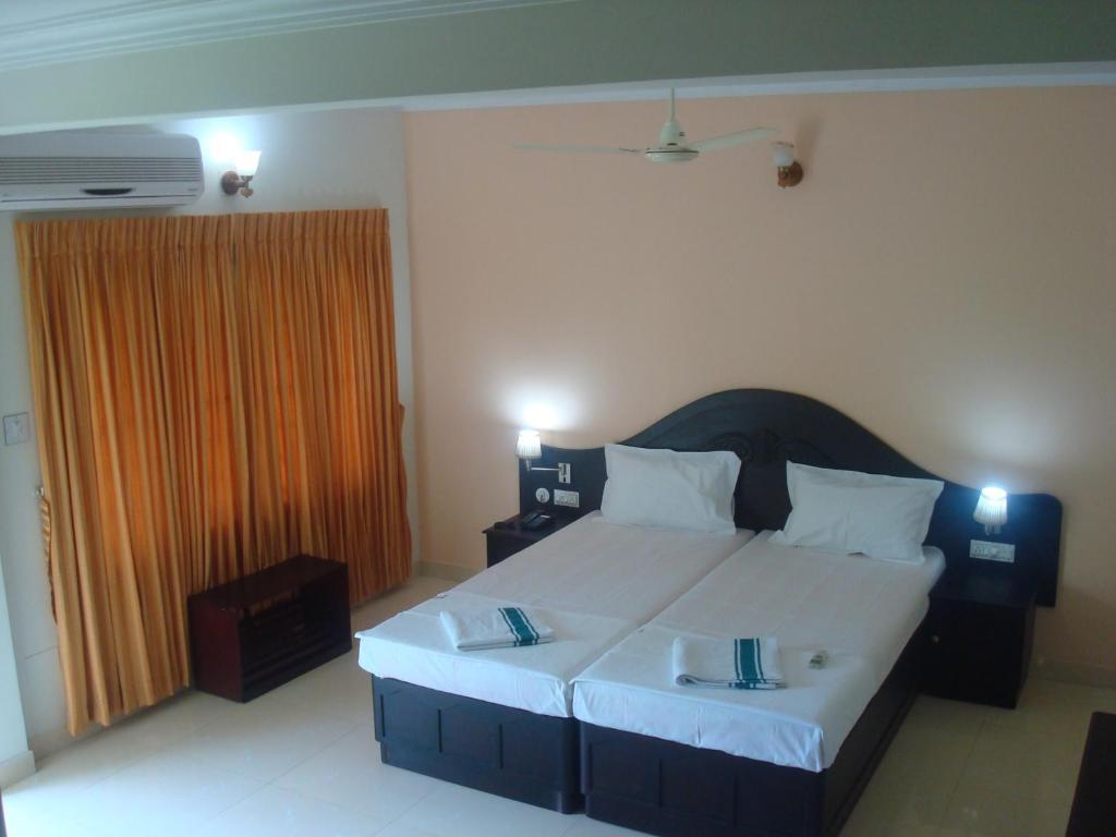 Casa Linda Hotel Kochi Room photo